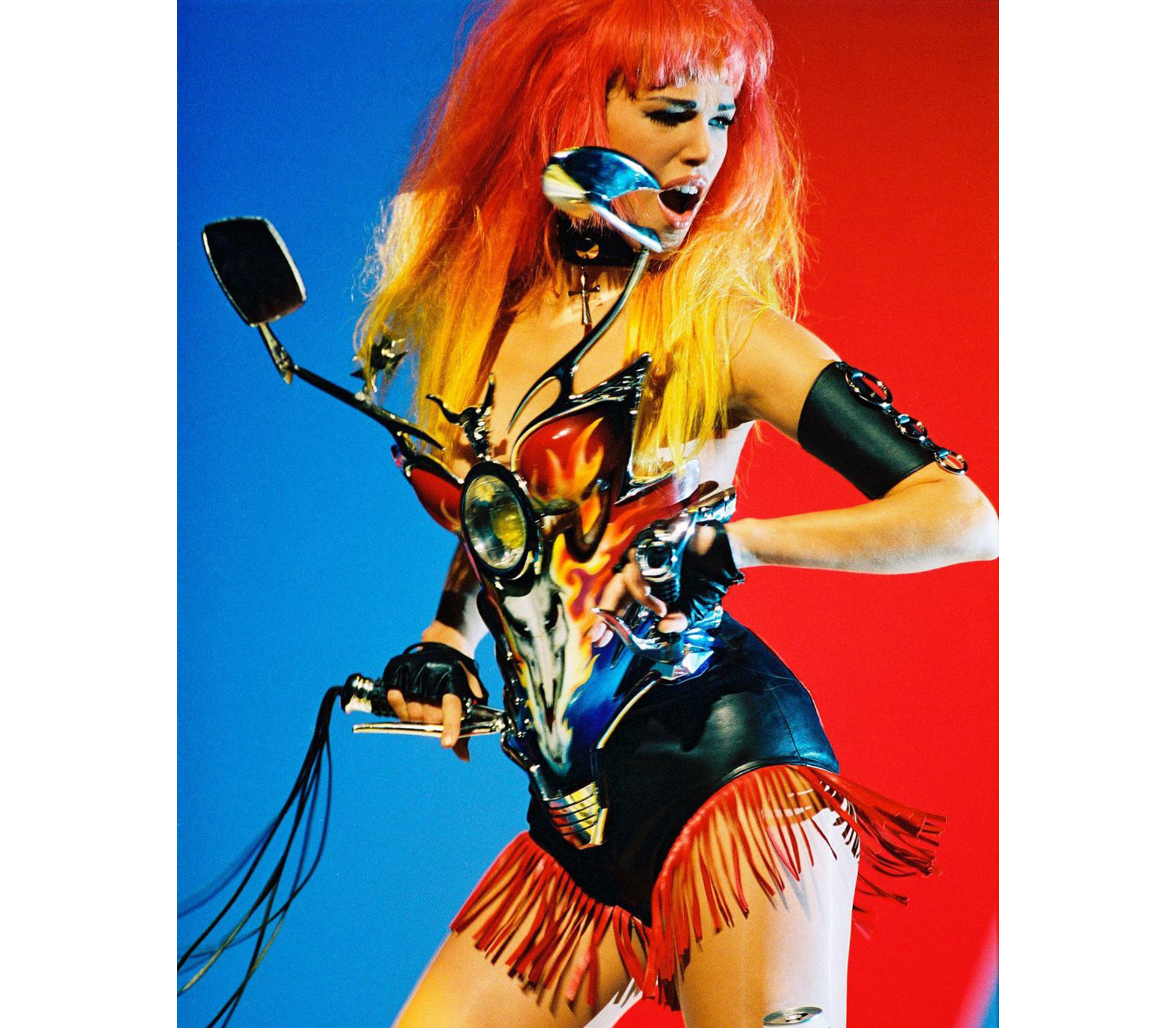 젠테스토어_Mugler