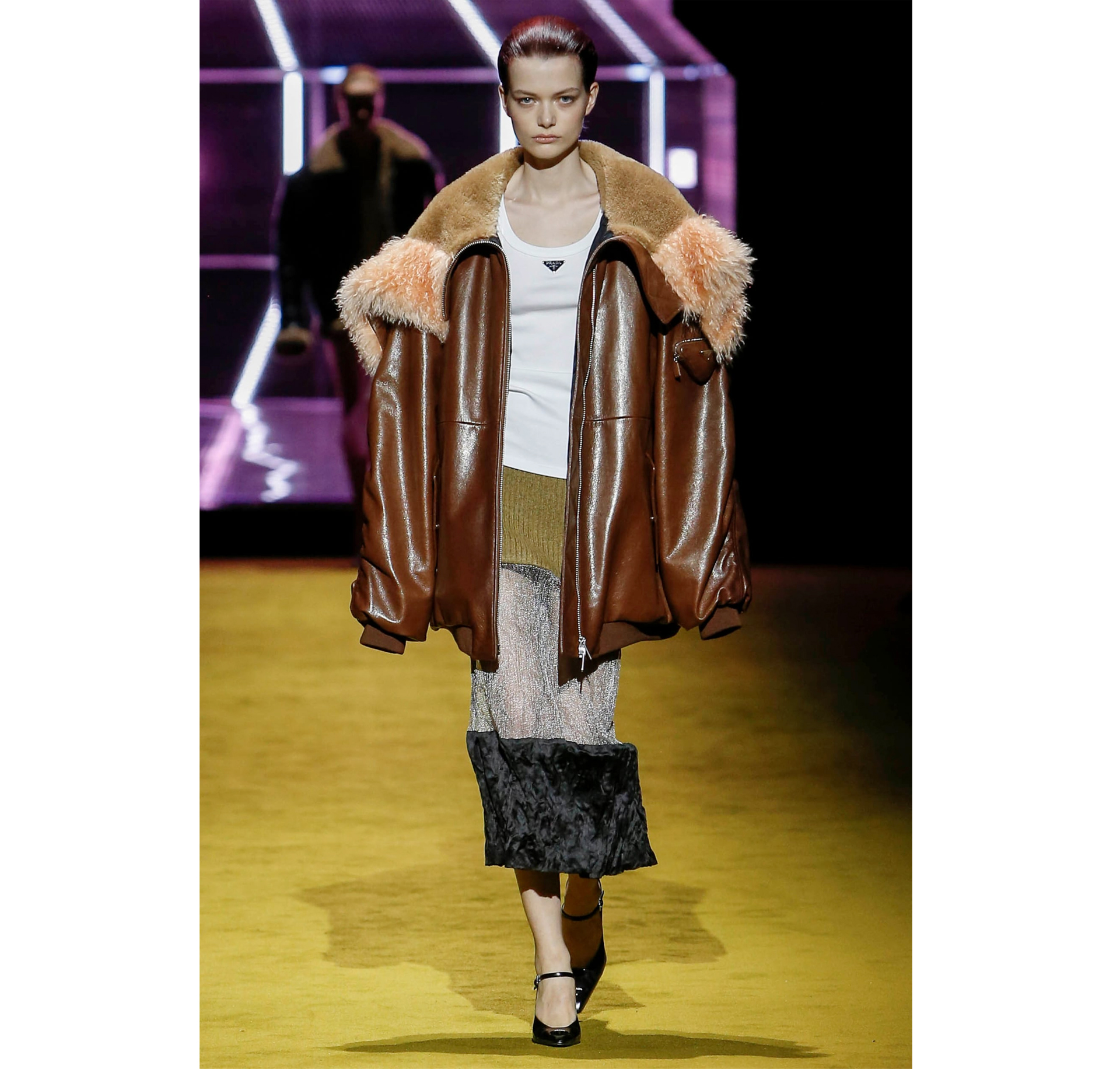 젠테스토어_Prada