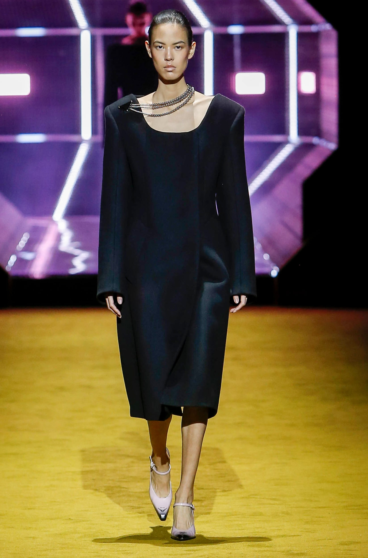 젠테스토어_Prada