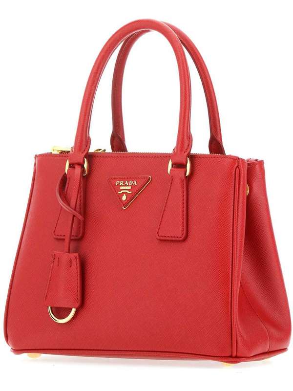 PRADA♥ベスト♡美品 坂口健太郎とプラダで探すベストバイ【スモールレザーグッズ編